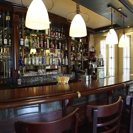 In Wiringherlant With Garden Terrace *